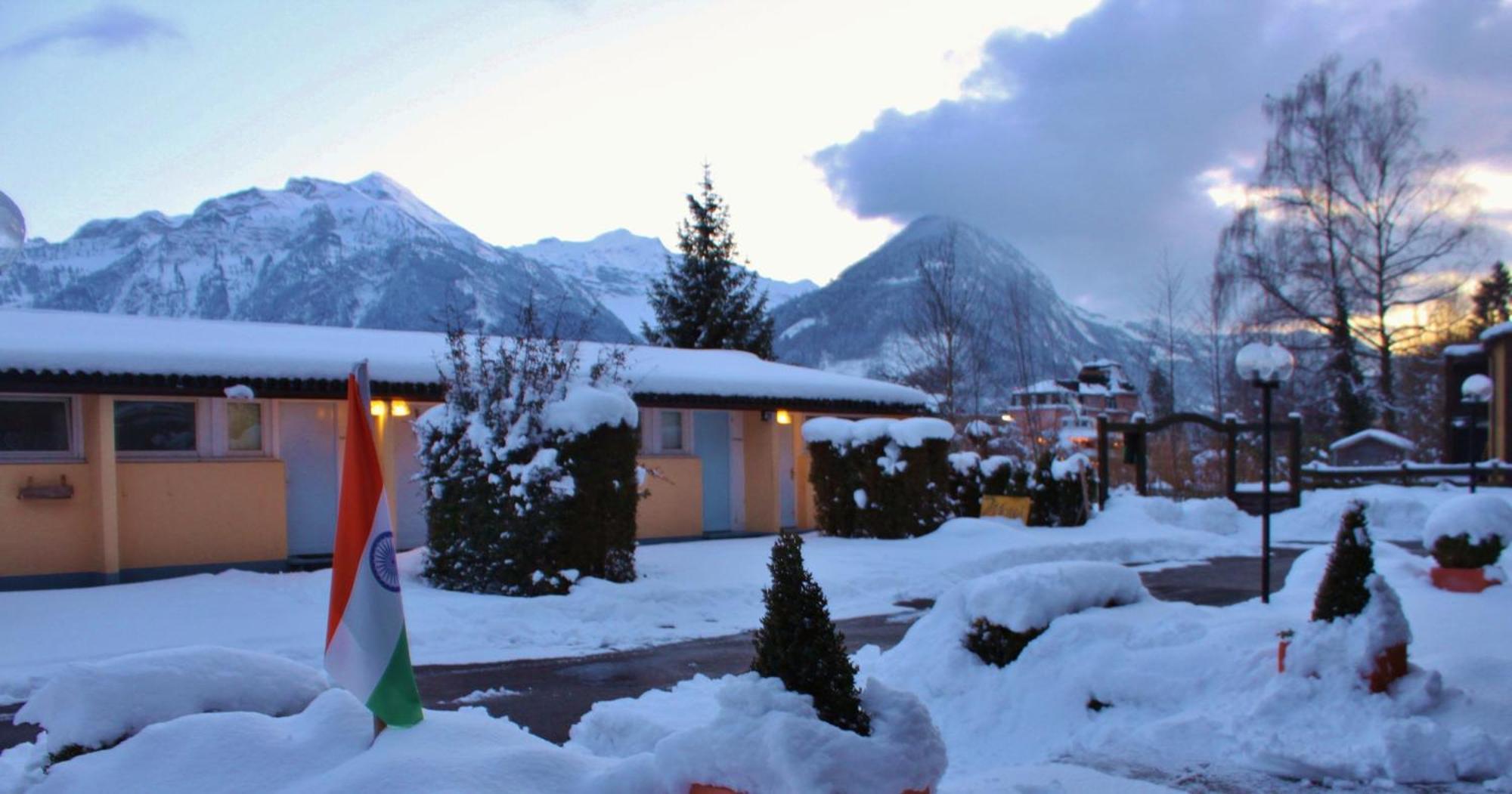 The River Village Interlaken Exteriör bild