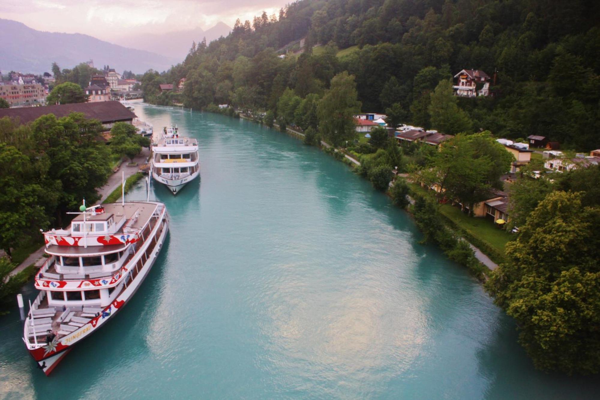 The River Village Interlaken Exteriör bild